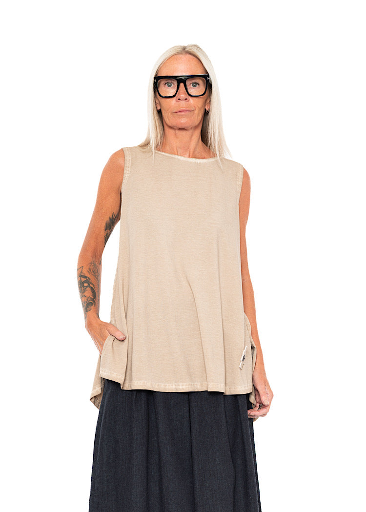 SLEEVELESS A-LINE TOP
