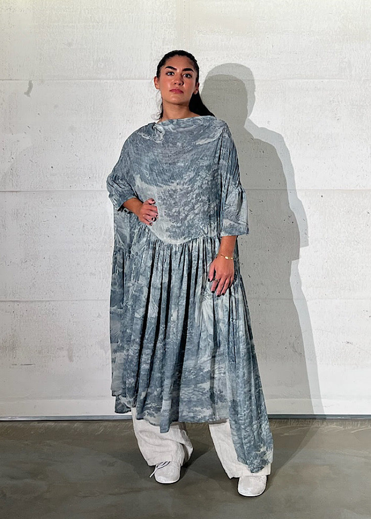 PRE-ORDER RUNDHOLZ DIP DRESS