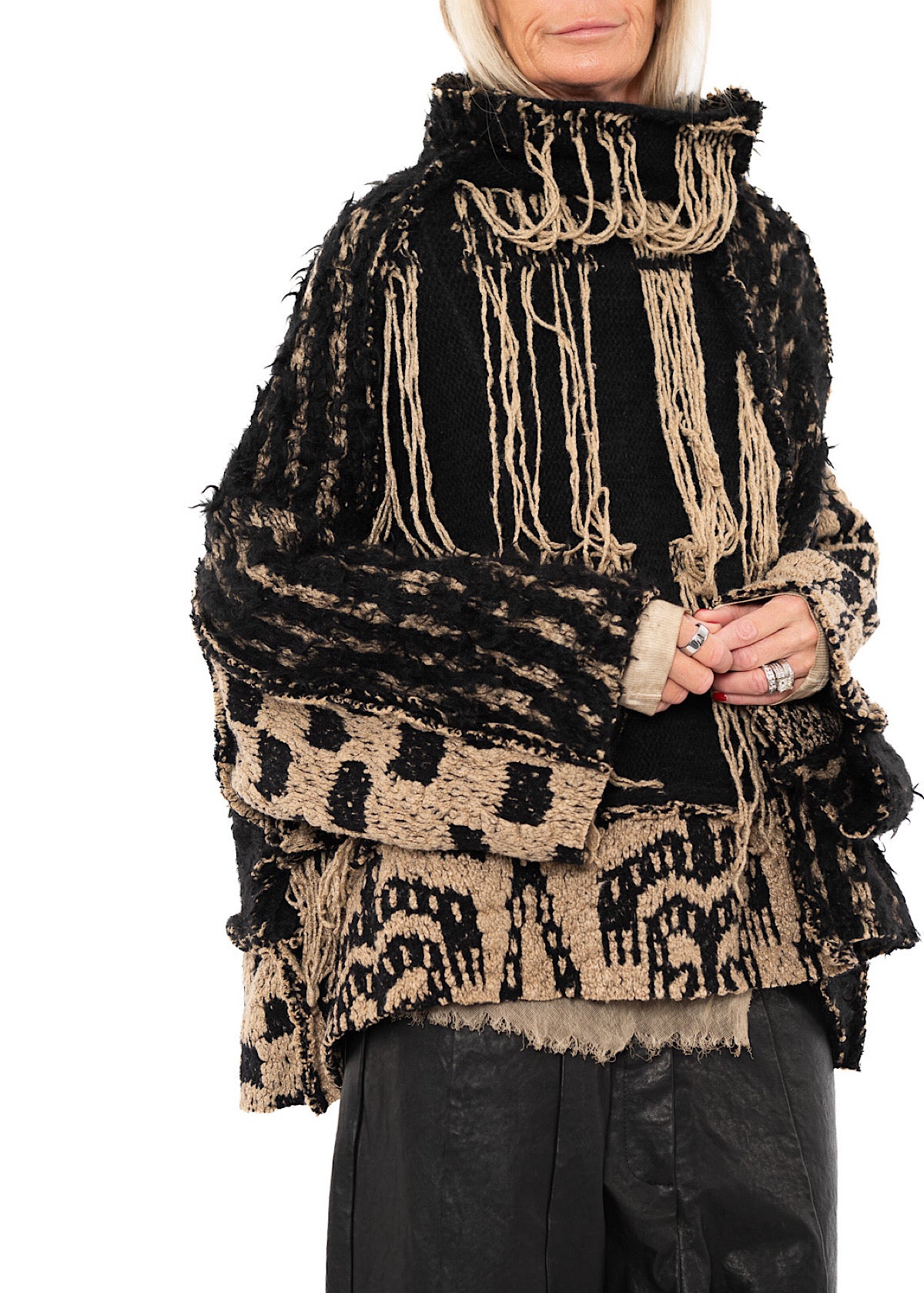 OVERSIZED TAPESTRY KNIT PULLOVER