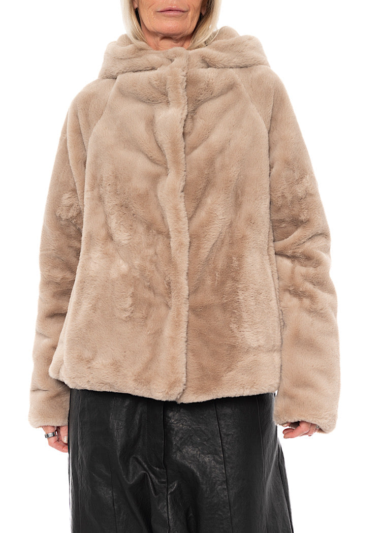 CROPPED HOODED FAUX FUR JACKET