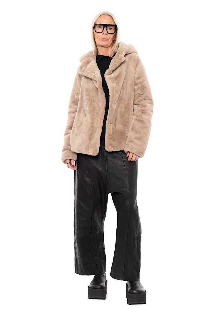 CROPPED HOODED FAUX FUR JACKET