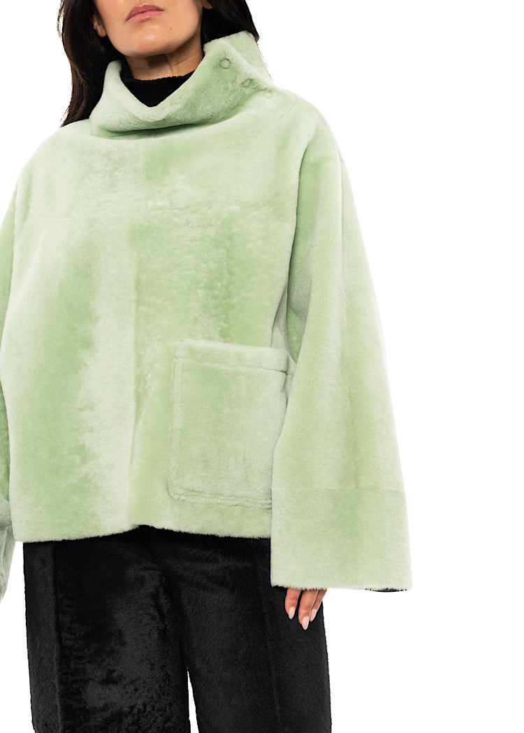 REVERSIBLE FUR-FINISHED PULLOVER