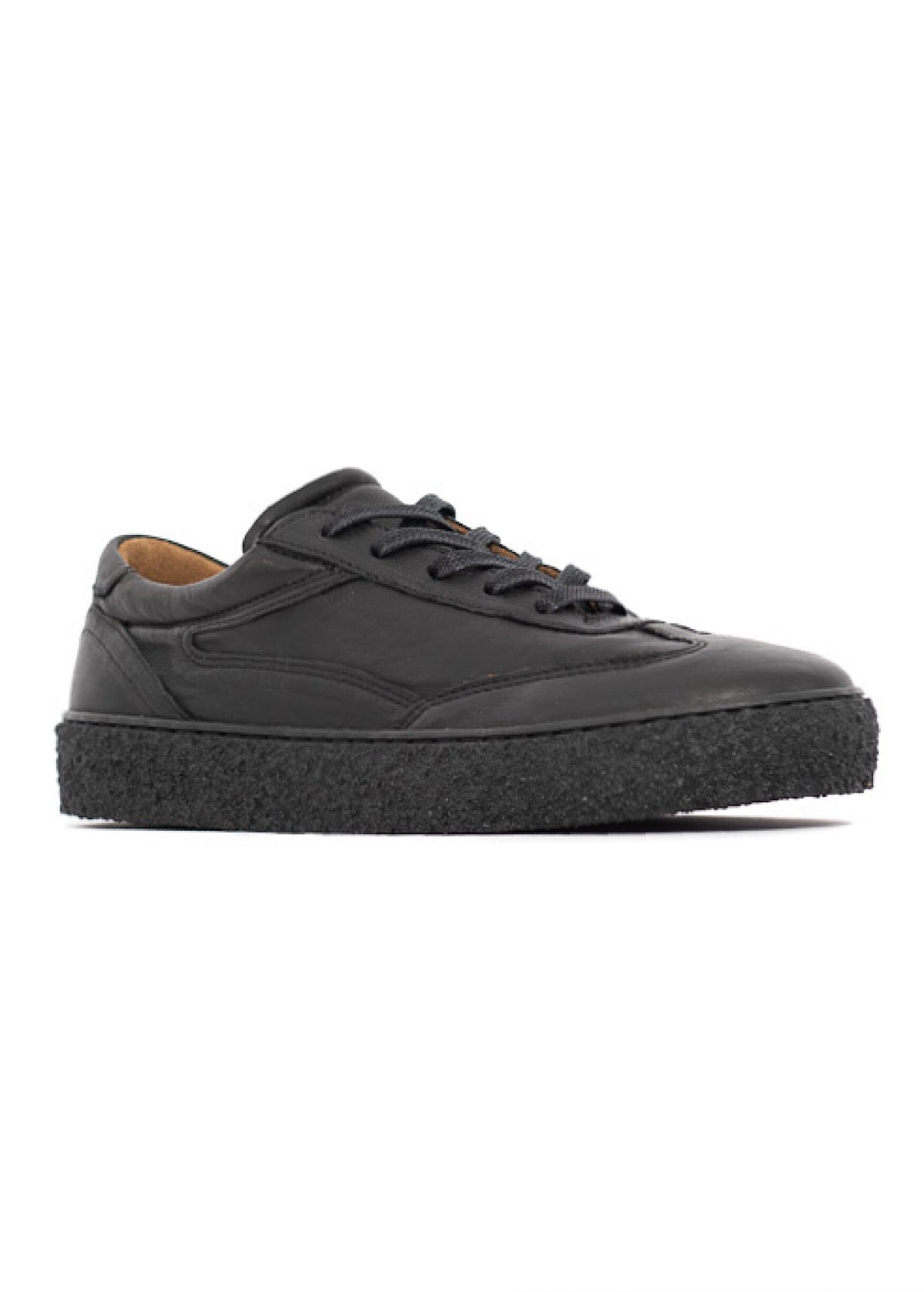 LEATHER LOW-TOP TRAINER