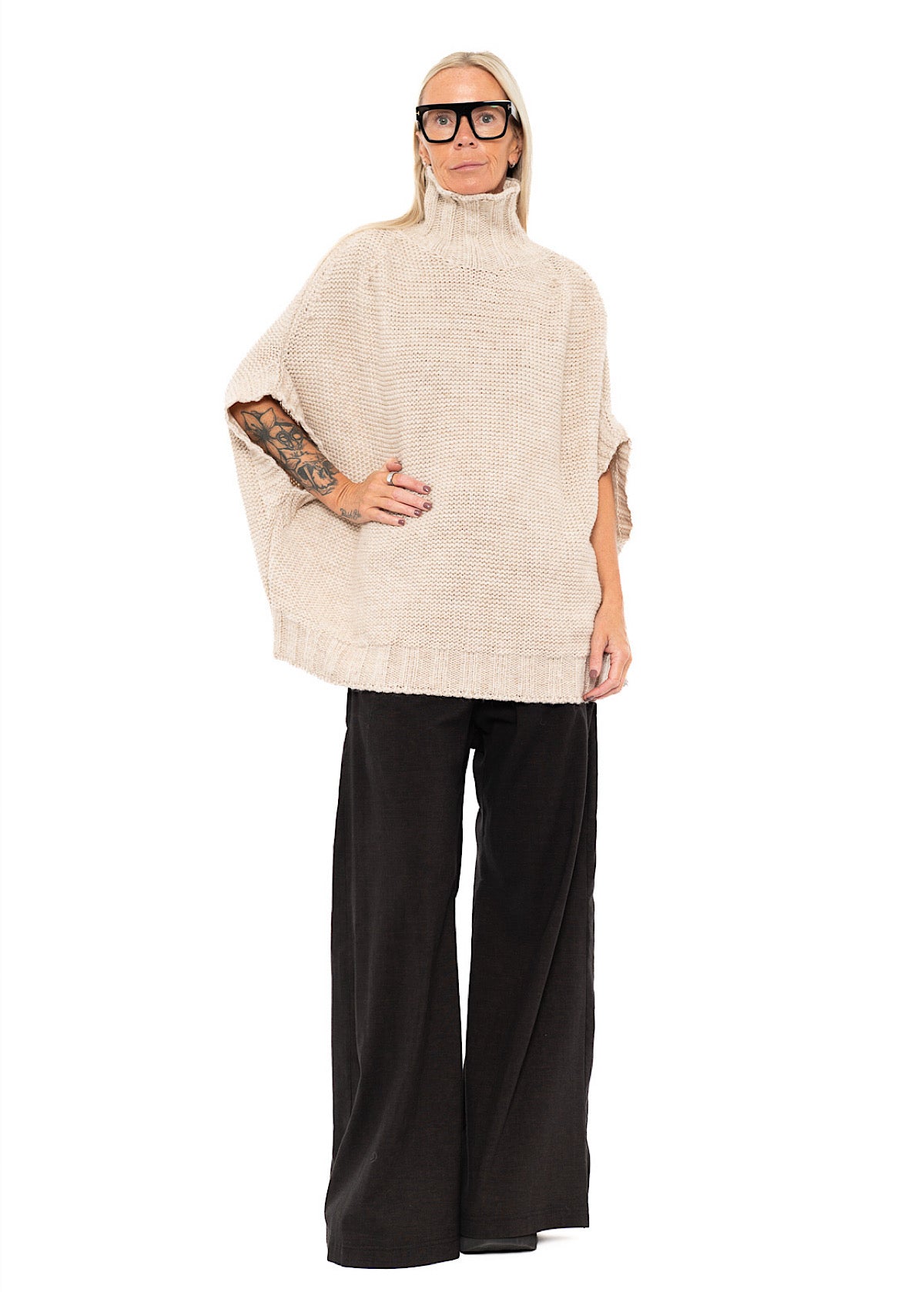 HIGH NECK KNITTED PULLOVER