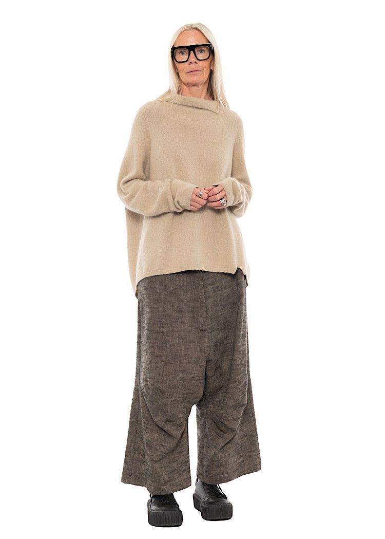 SIGNATURE RACCOON FUNNEL NECK KNIT