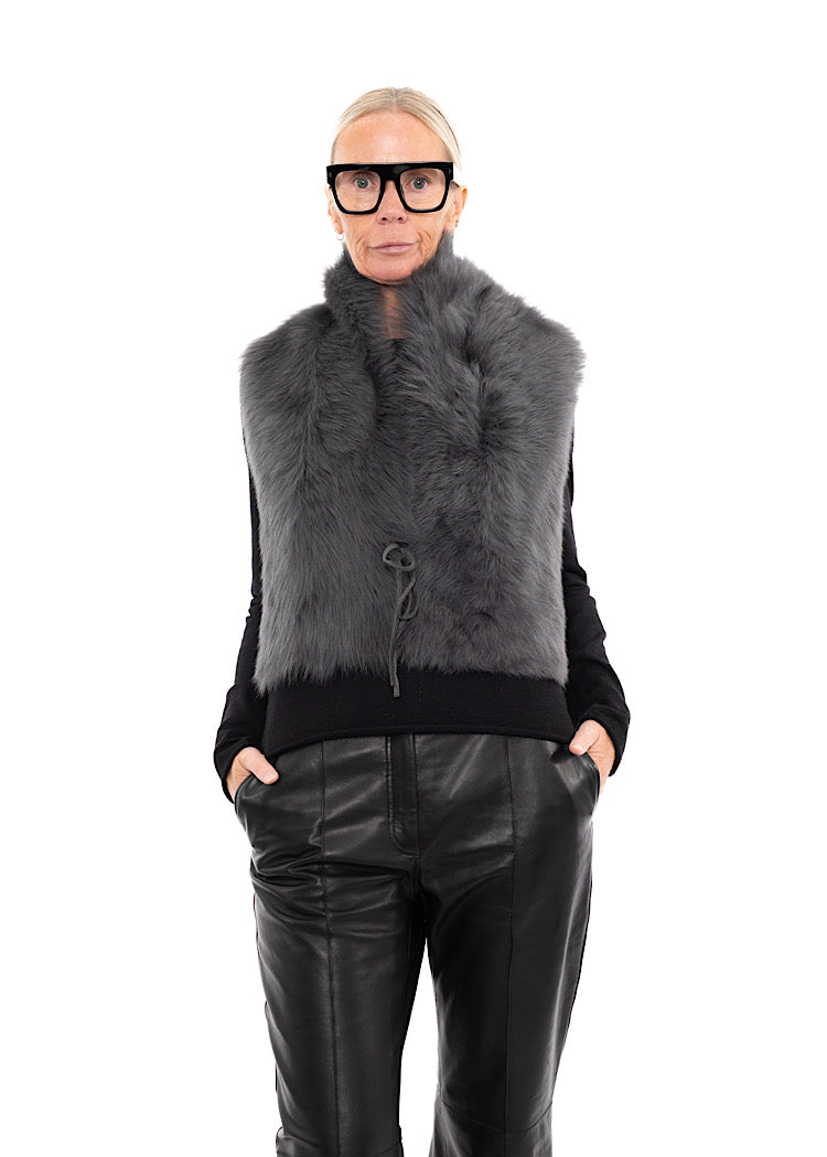 DOM GOOR FUR SCARF