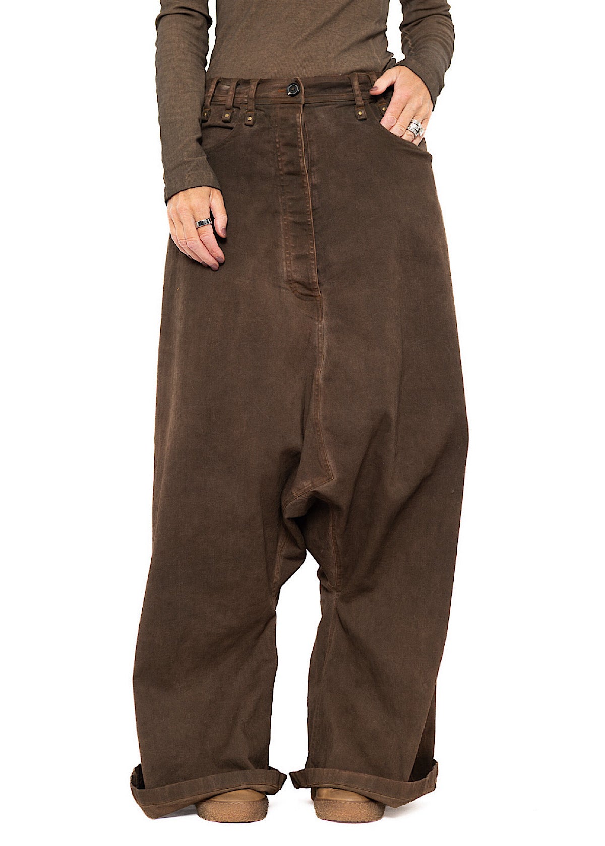 GARMENT-DYED OVERSIZED DENIM TROUSER