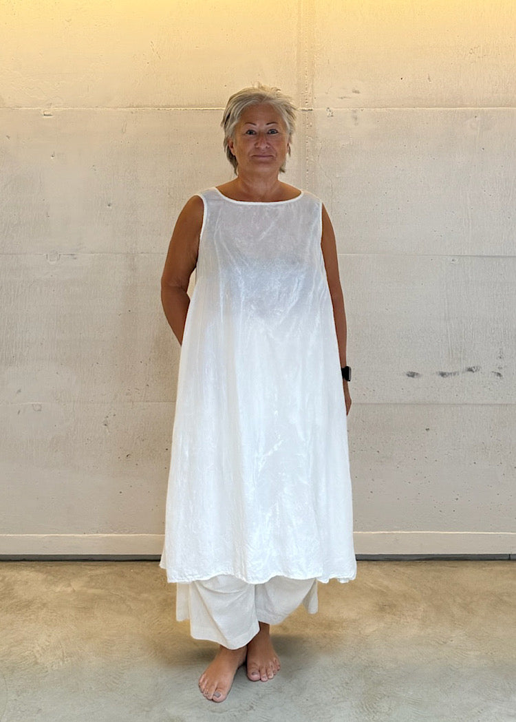 PRE-ORDER RUNDHOLZ DIP DRESS