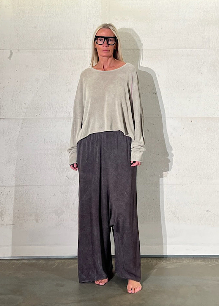 PRE-ORDER RUNDHOLZ DIP PULLOVER