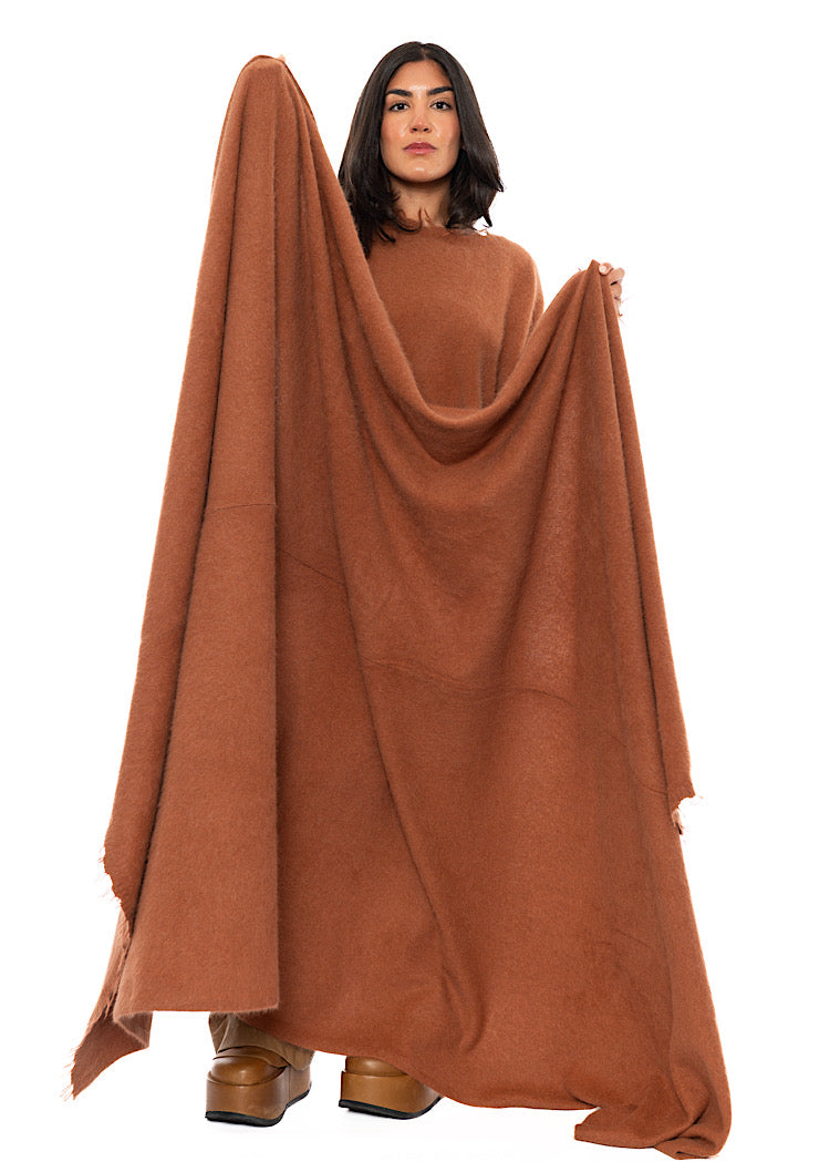 OVERSIZED FRAYED KNIT SCARF