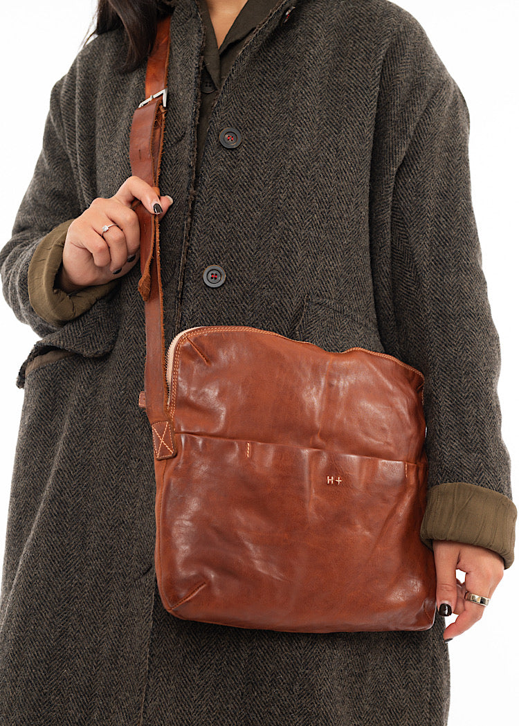 HANNOH WESSEL BETTY MESSENGER BAG