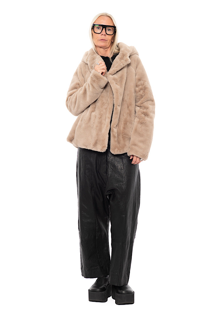 CROPPED HOODED FAUX FUR JACKET
