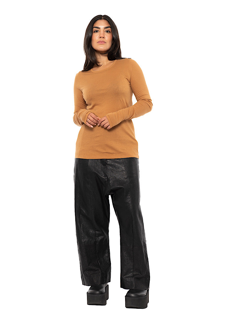 LONG SLEEVE ESSENTIAL T-SHIRT