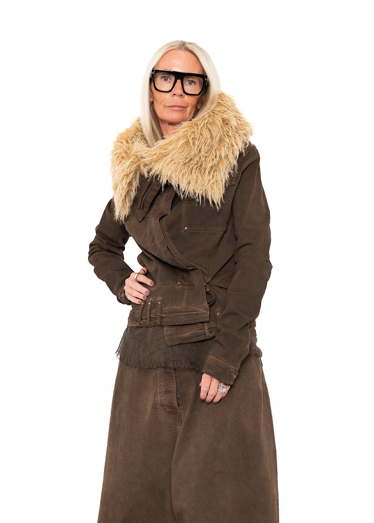 FITTED FAUX FUR-TRIM DENIM JACKET