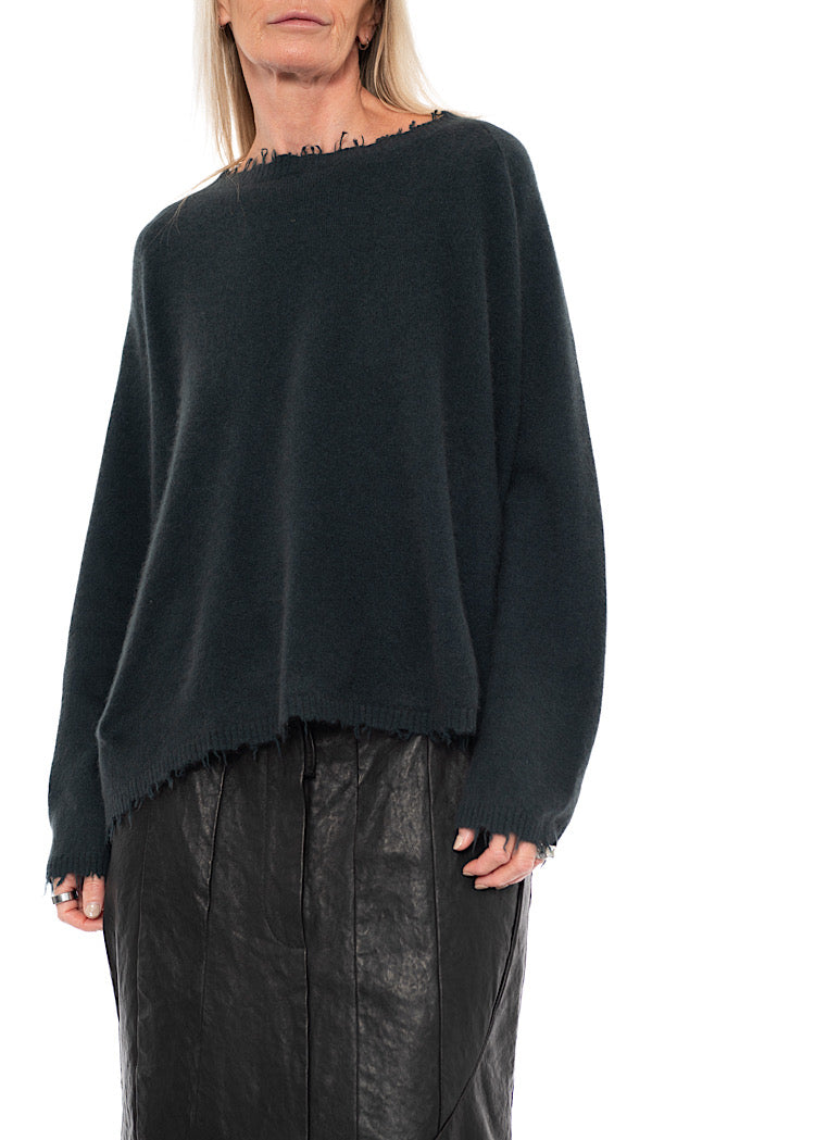 DISTRESSED MERINO RACCOON PULLOVER