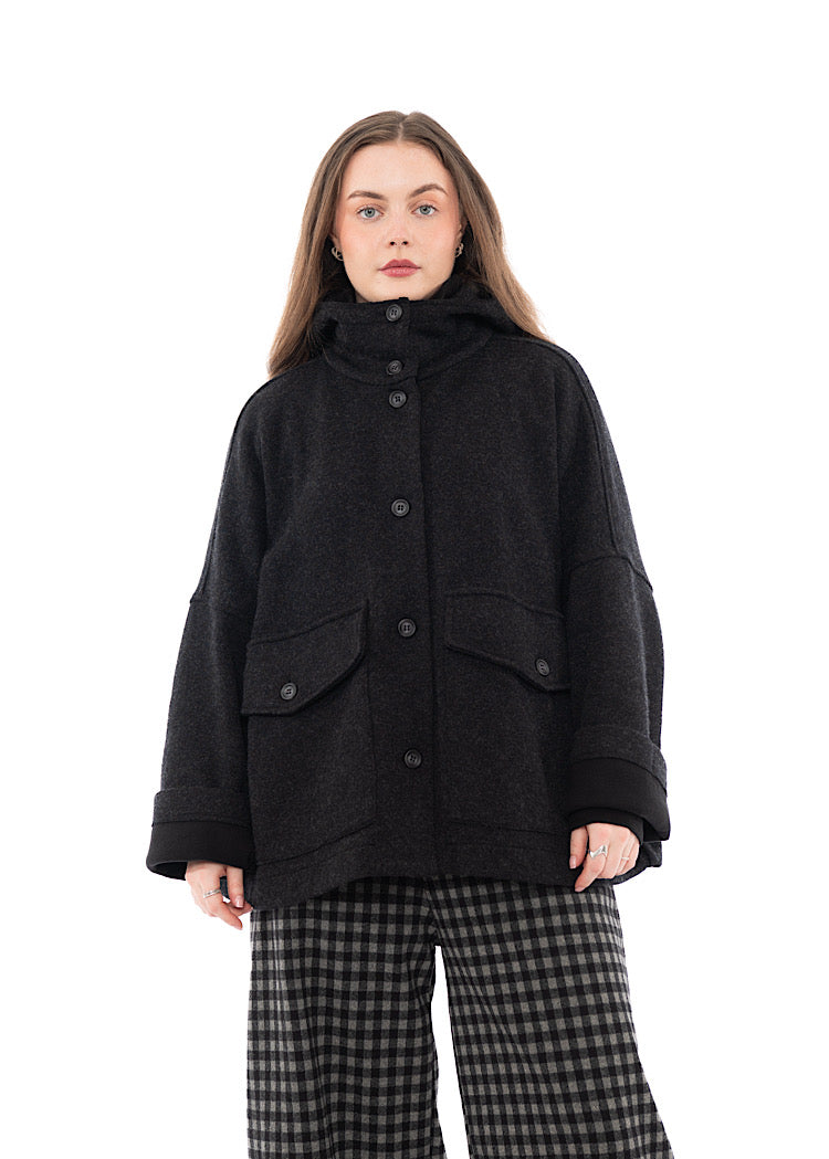 OVERSIZED HOODED WELL JACKET