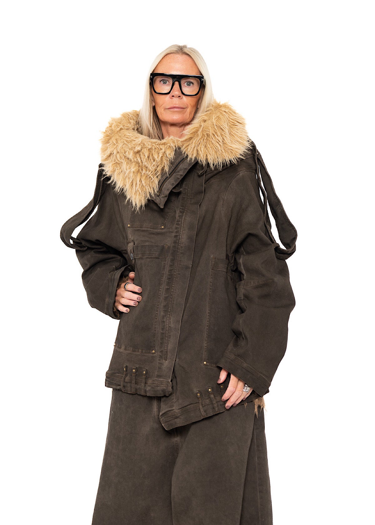 OVERSIZED FAUX FUR-TRIM DENIM JACKET