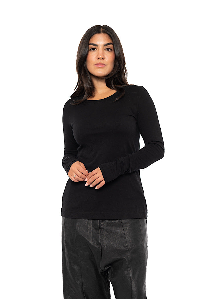 LONG SLEEVE ESSENTIAL T-SHIRT