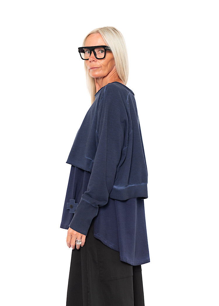 CROPPED LENGTH DISTRESSED PULLOVER