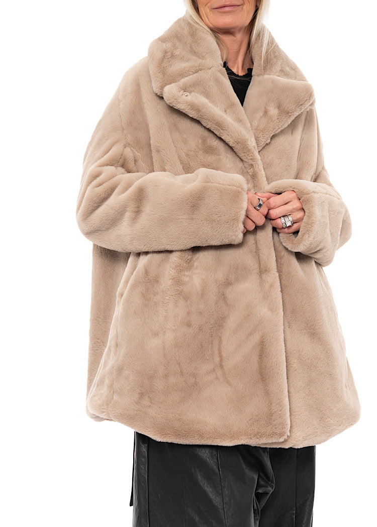 FAUX FUR COCOON JACKET