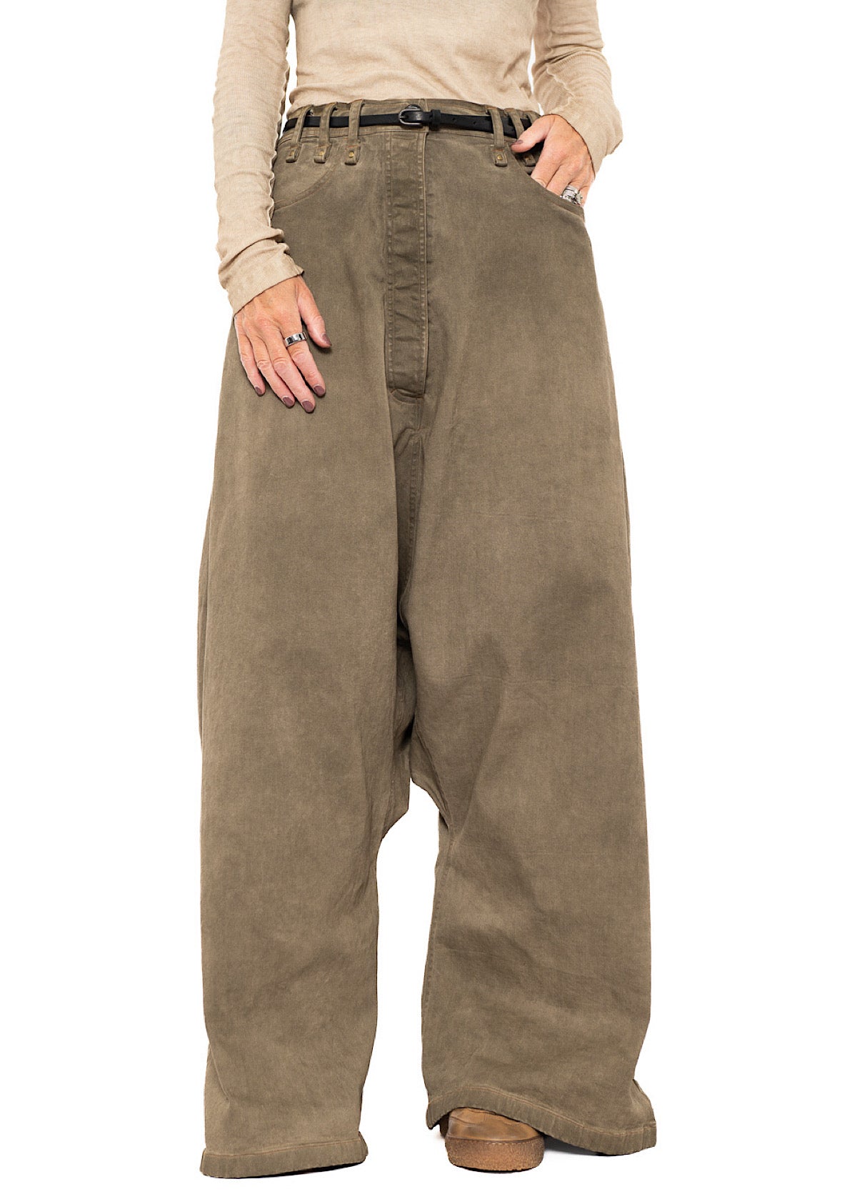 GARMENT-DYED OVERSIZED DENIM TROUSER