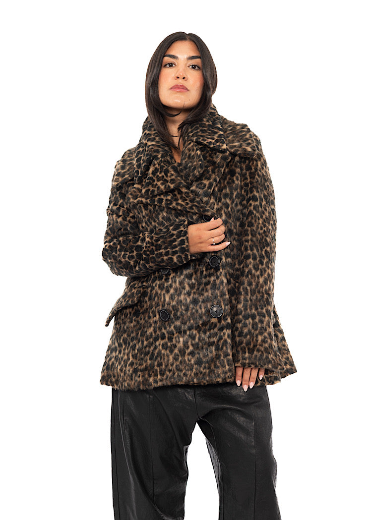 LEOPARD FAUX FUR COAT
