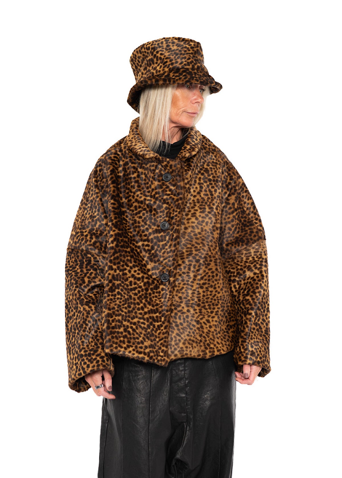 LEOPARD LEATHER HAT