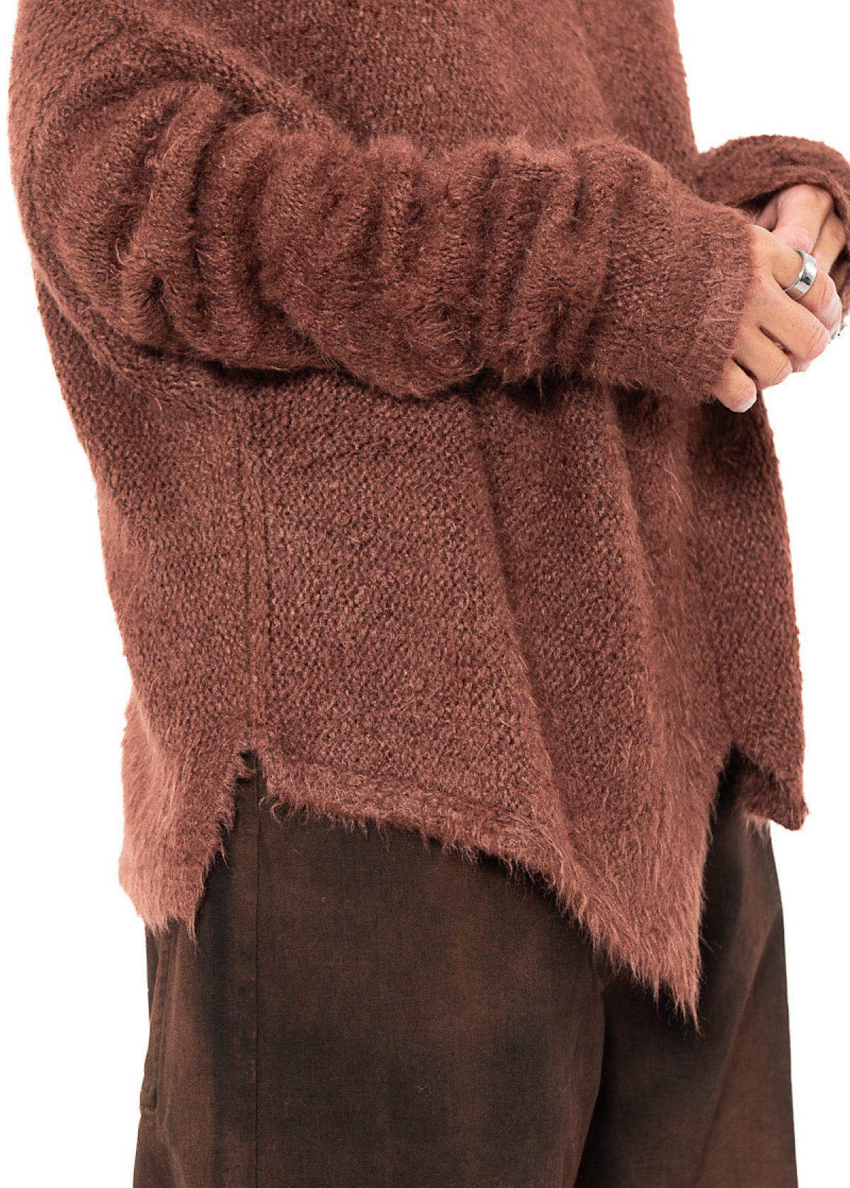 RELAXED SILK KNIT PULLOVER