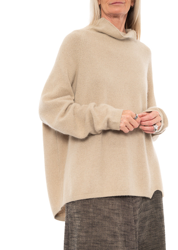 SIGNATURE RACCOON FUNNEL NECK KNIT