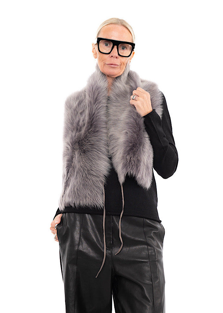 DOM GOOR FUR SCARF