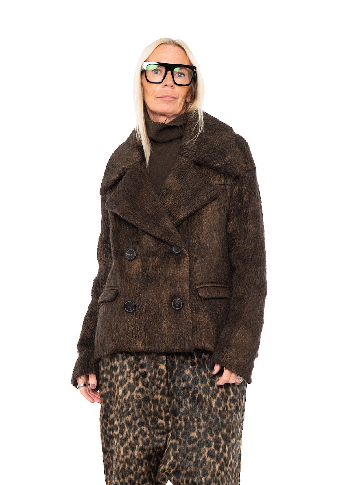 OVERSIZED LONG-HAIR WOOL JACKET WITH DETACHABLE LEOPARD COLLAR