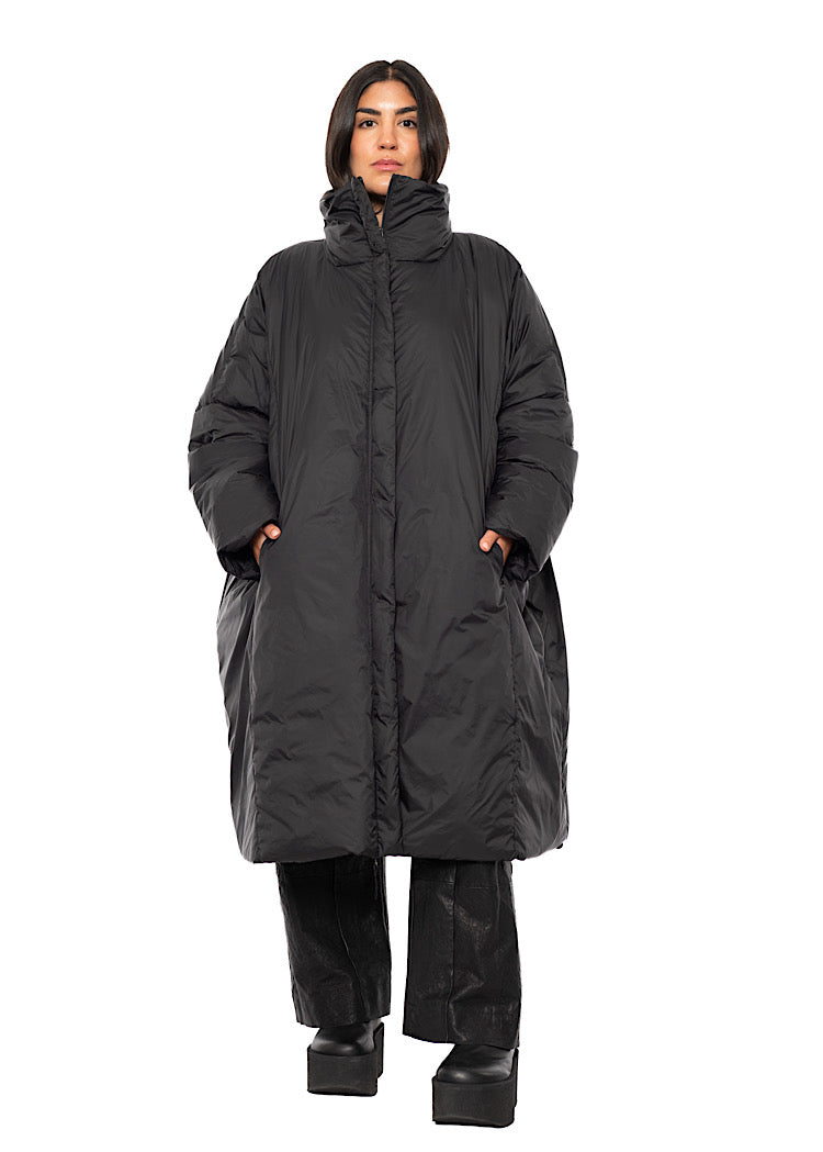 OVERSIZED PUFFER COAT