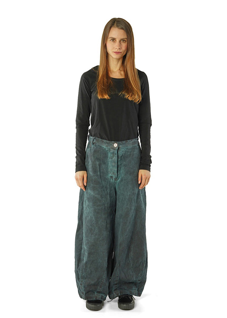GARMENT-DYED DENIM WIDE LEG TROUSER *LAVA CLOUD* (Shown in PARK CLOUD)