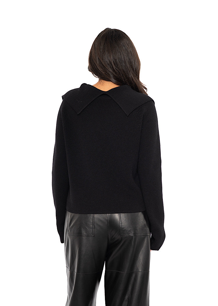 OPEN COLLAR MERINO WOOL PULLOVER