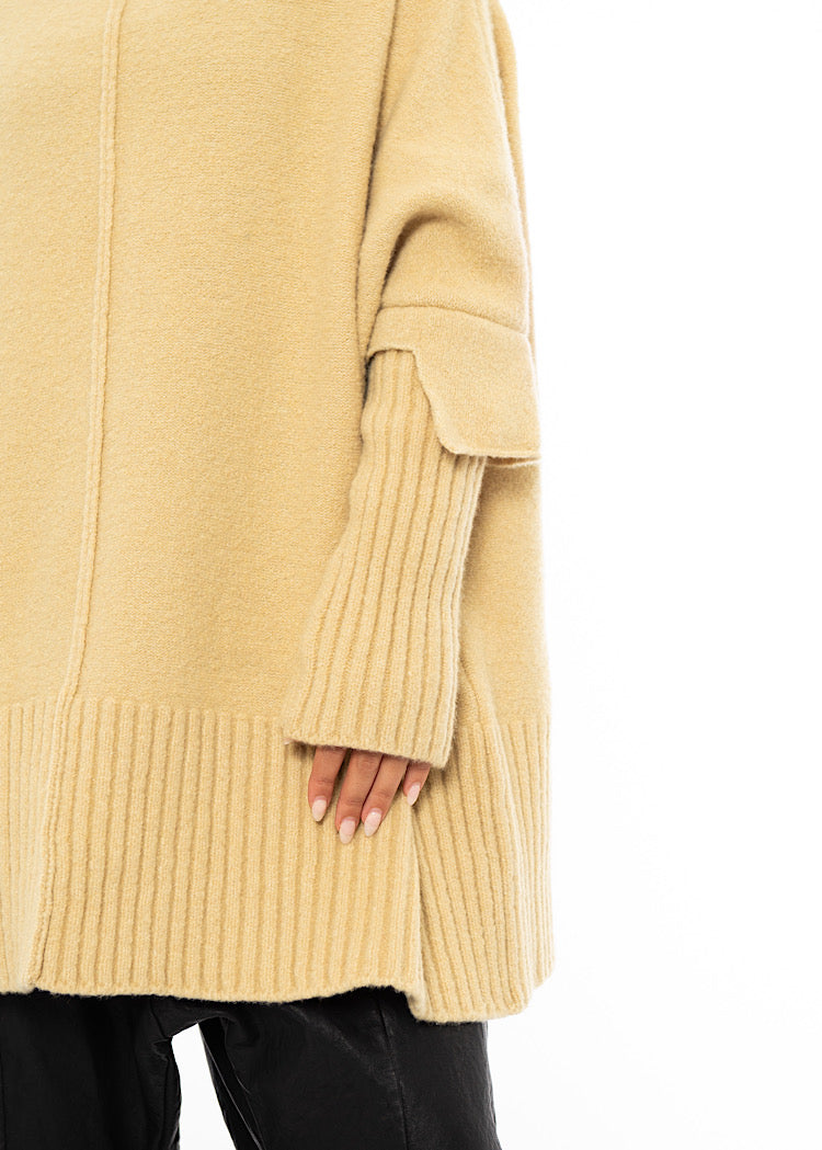 OVERSIZED KNITTED TUNIC