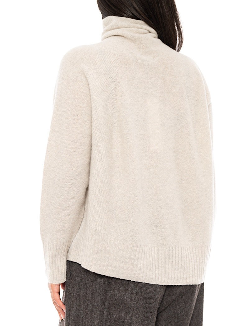 RELAXED FINE WOOL TURTLENECK PULLOVER