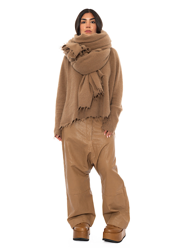 OVERSIZED FRAYED KNIT SCARF
