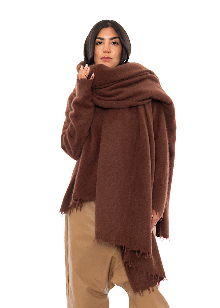 OVERSIZED FRAYED KNIT SCARF