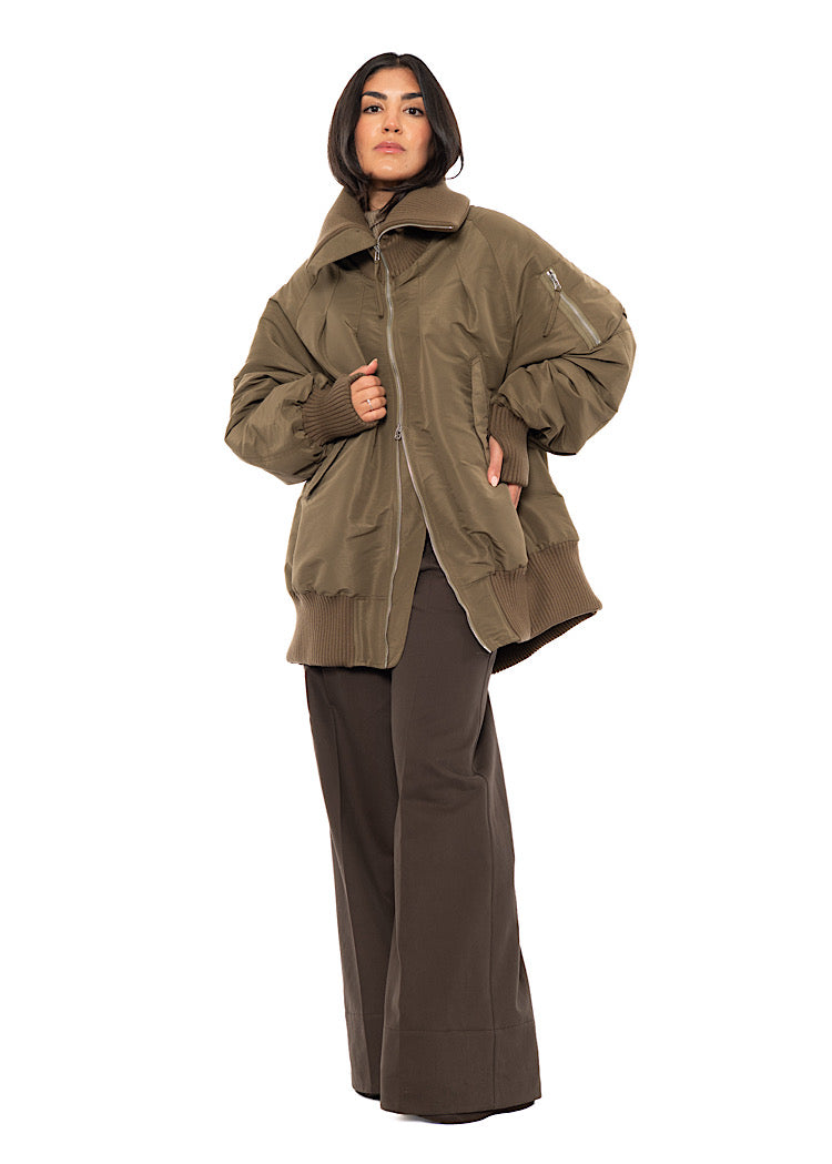 OVERSIZED PADDED BOMBER JACKET