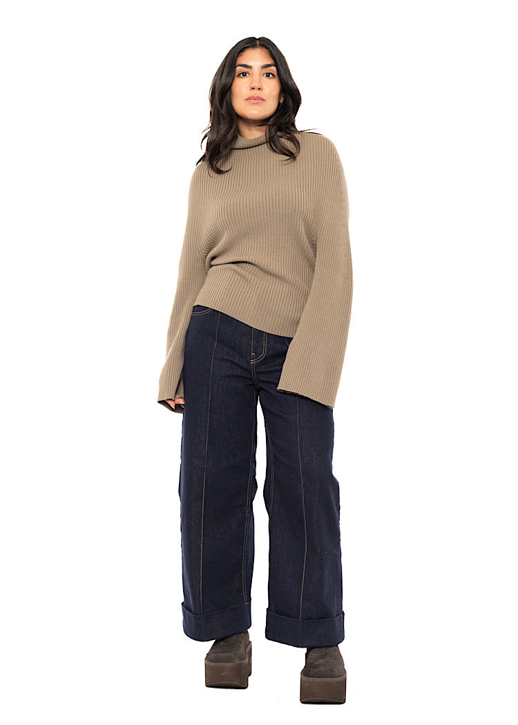 WIDE-LEG DENIM TROUSER