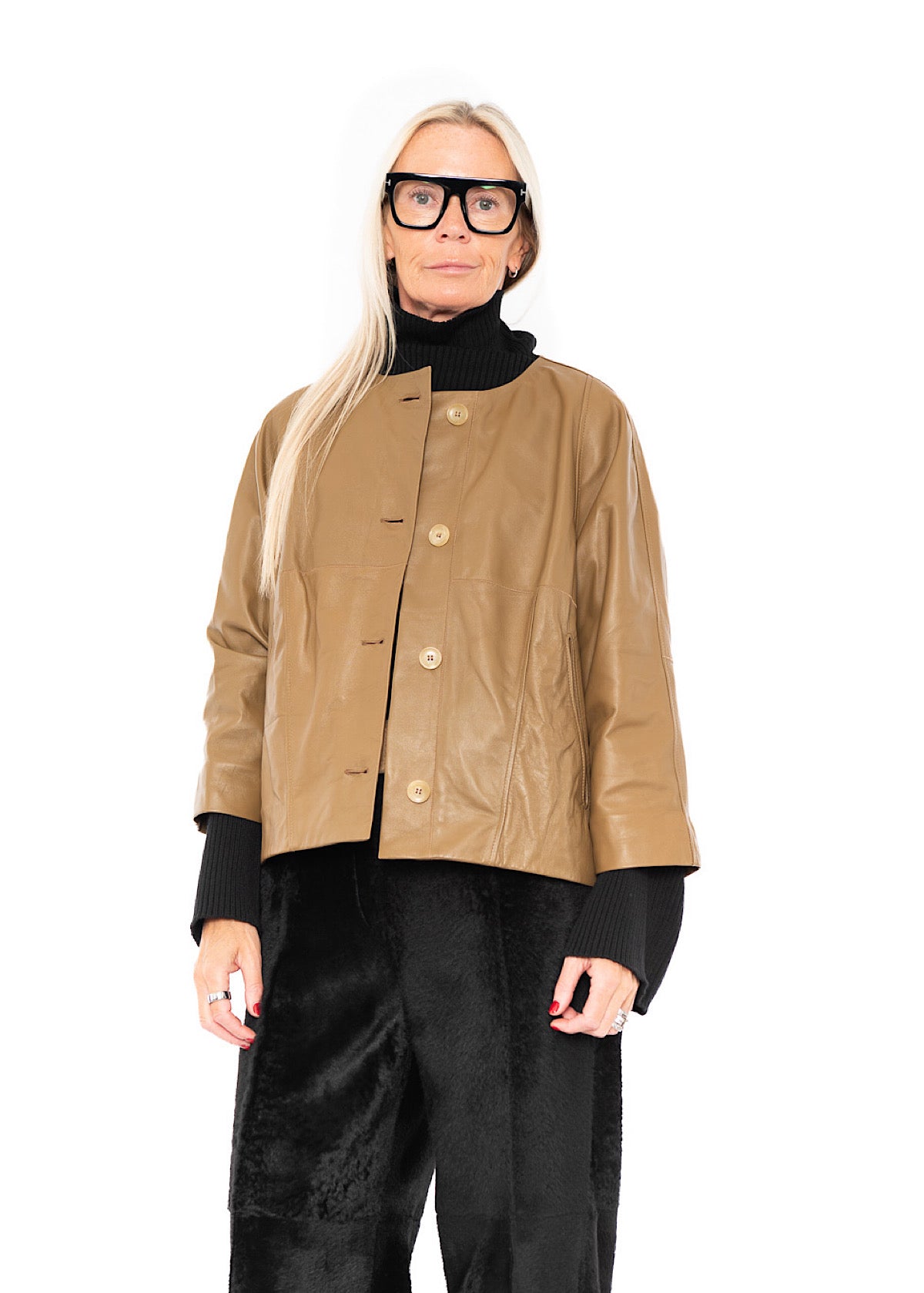 SIGNATURE LEATHER JACKET