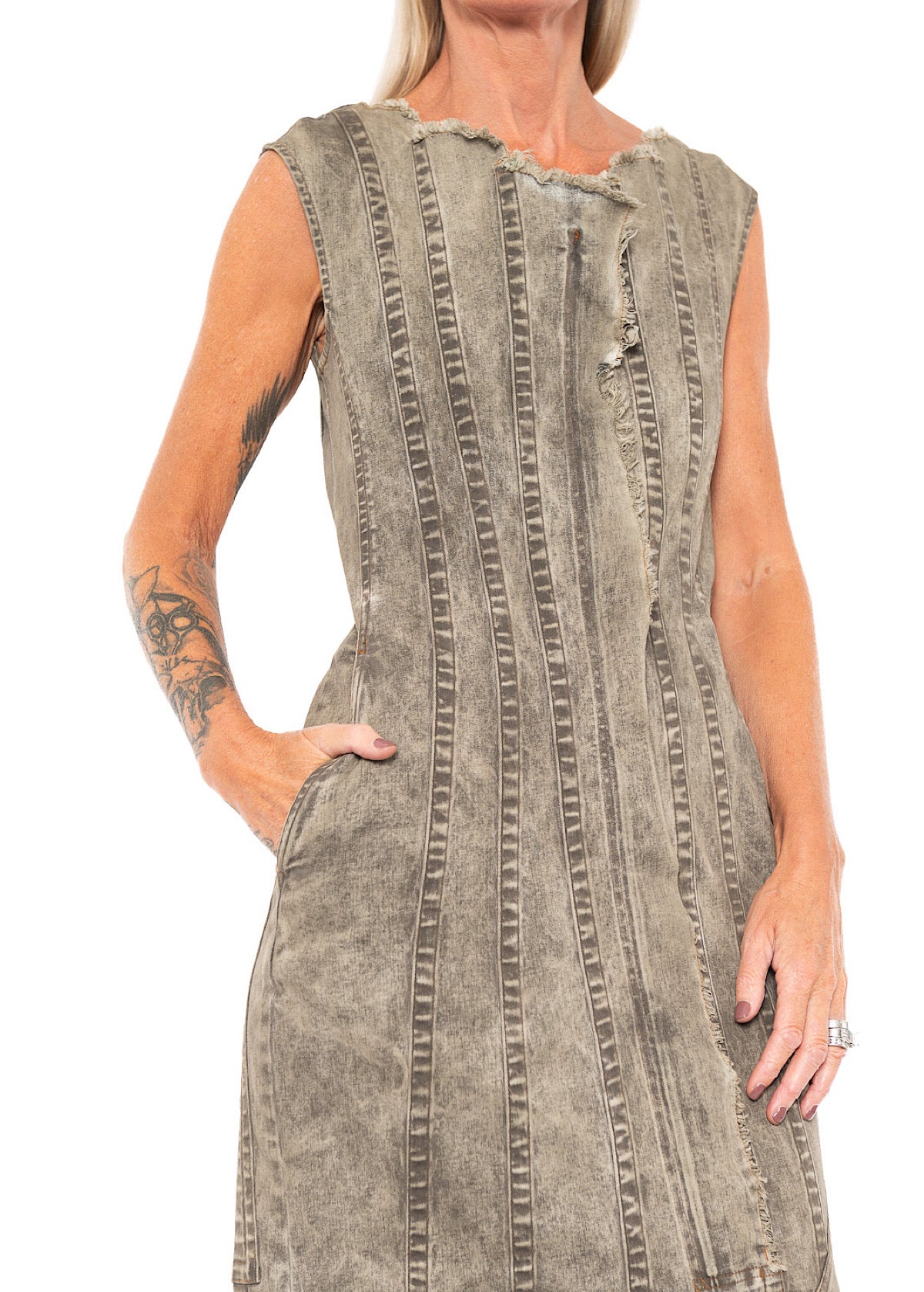 FISHTAIL STRETCH DENIM DRESS