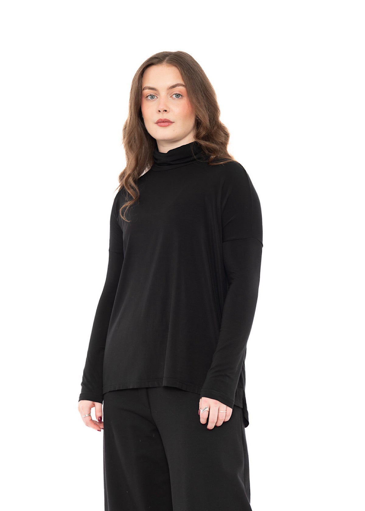RELAXED STRETCH-FIT SUZANNE T-SHIRT