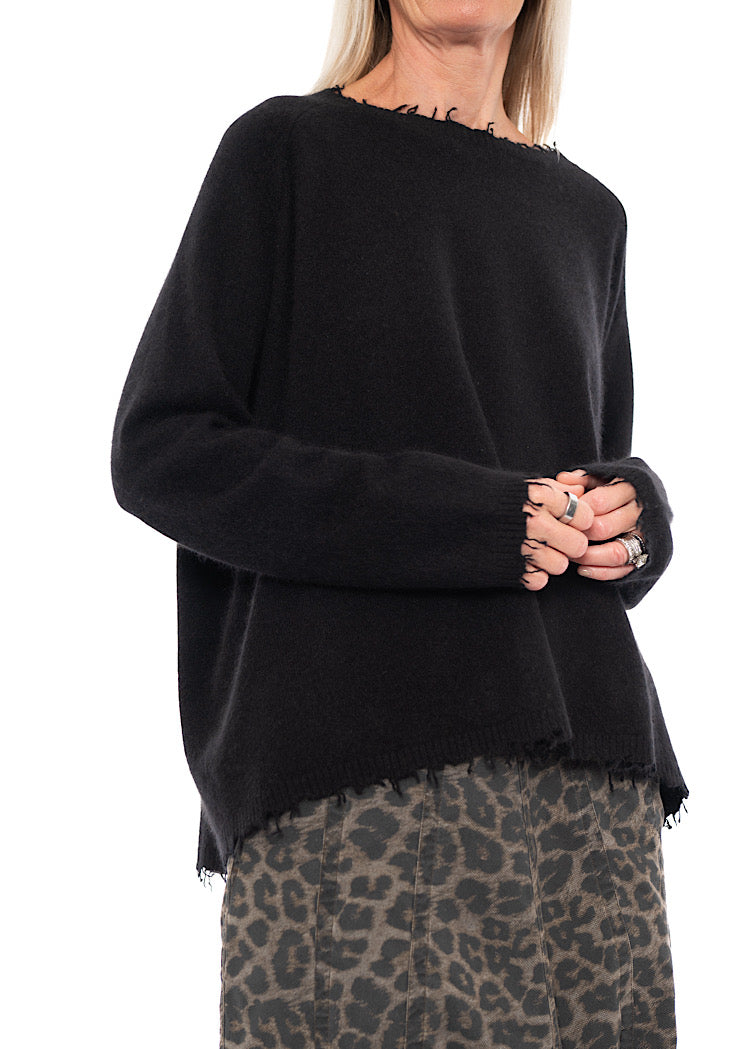 DISTRESSED MERINO RACCOON PULLOVER