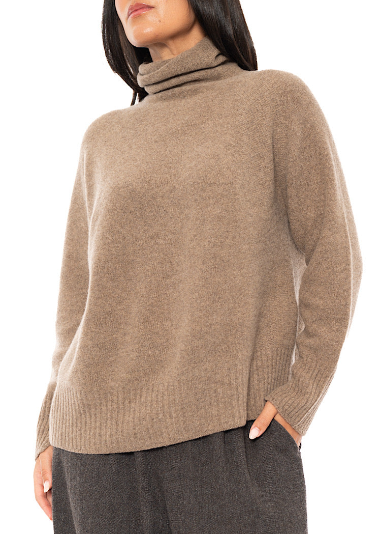 RELAXED FINE WOOL TURTLENECK PULLOVER