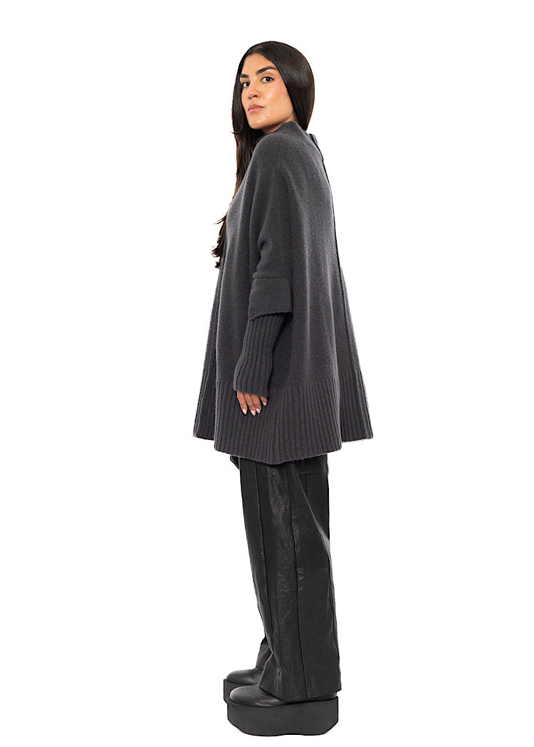 OVERSIZED KNITTED TUNIC