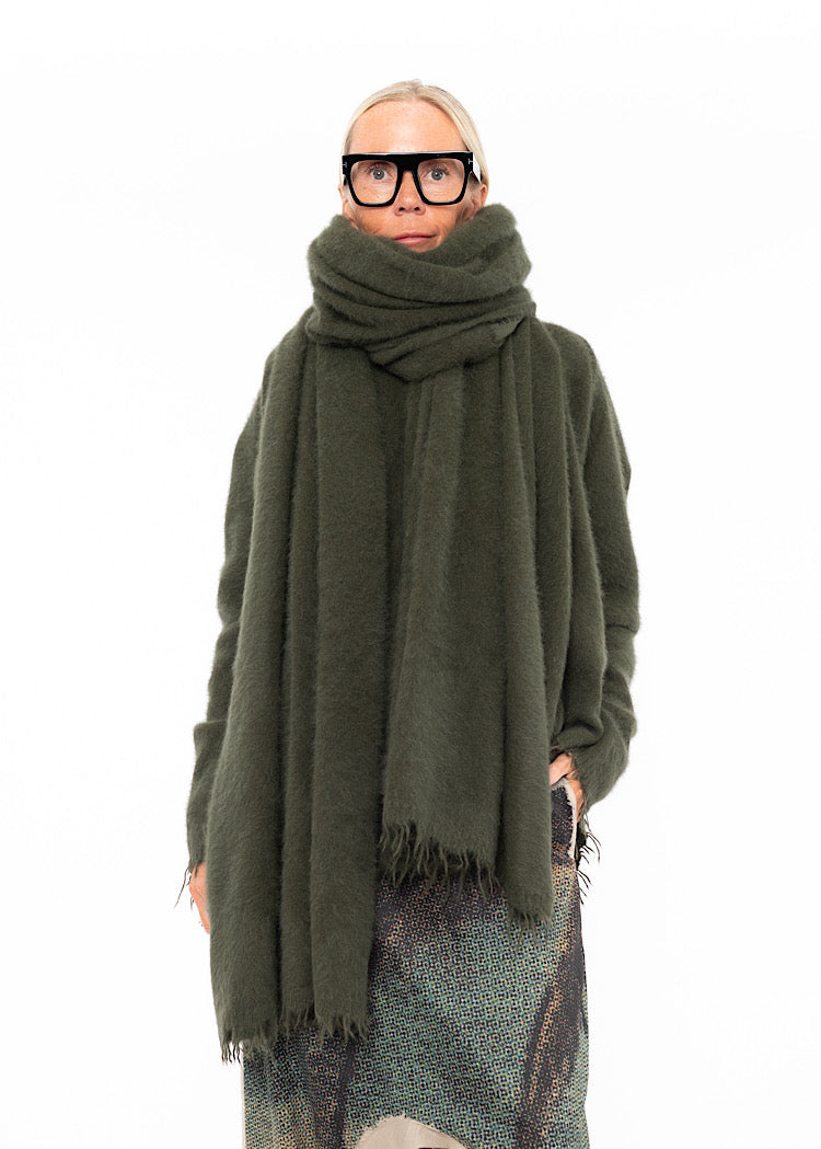 RUNDHOLZ DIP 2/3 SHARER KNITTED SCARF