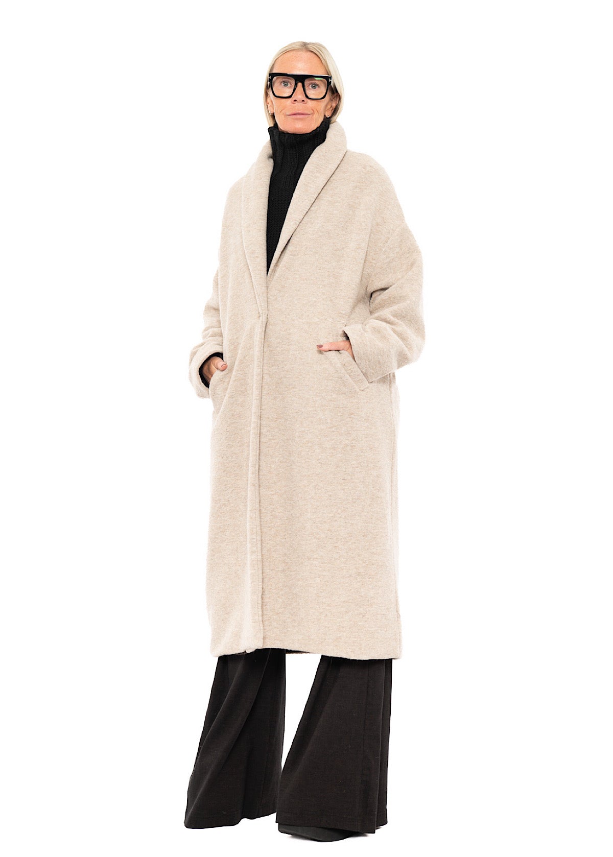 WOOL-BLEND COAT WITH SCARF