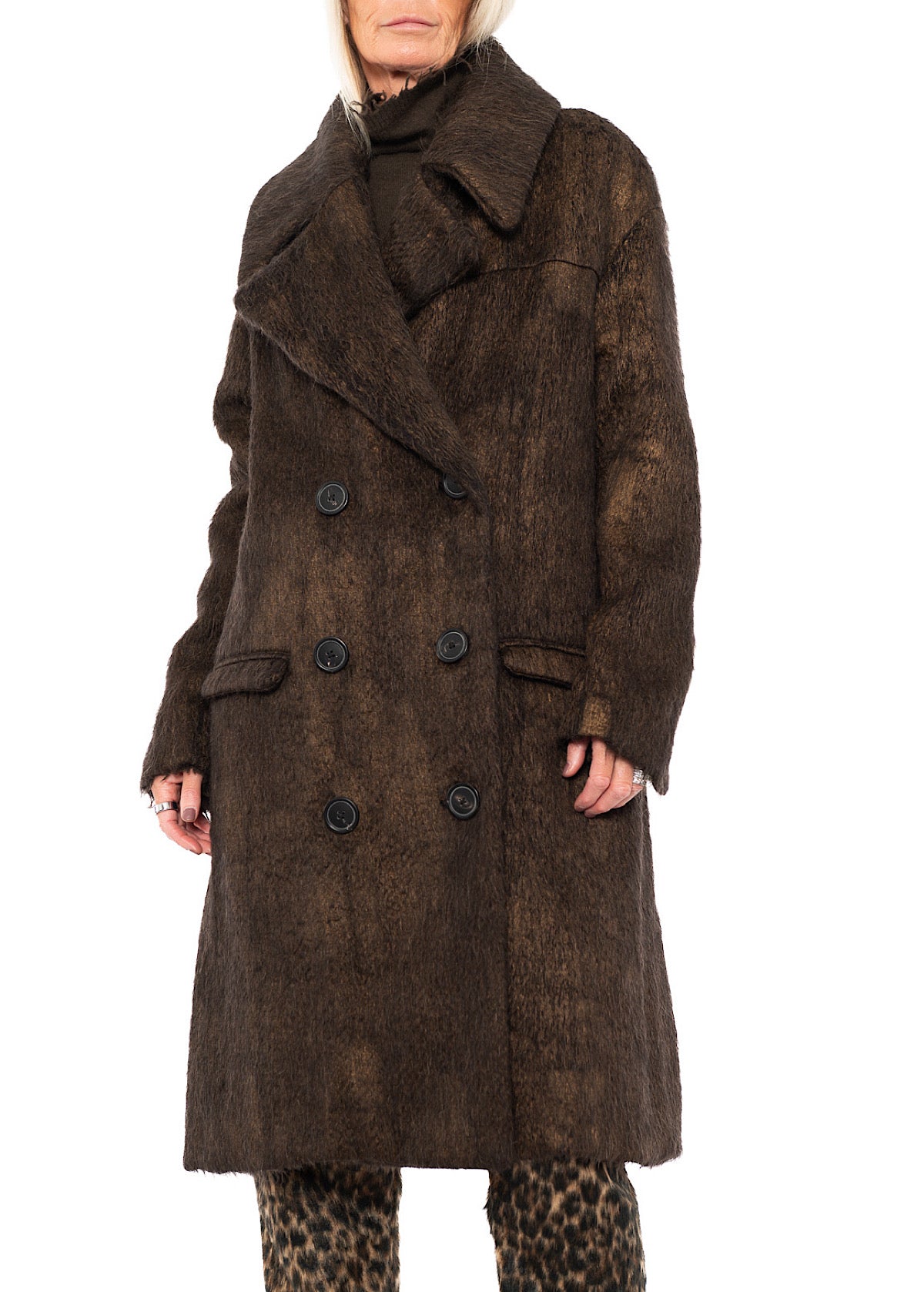 OVERSIZED LONG-HAIR WOOL COAT WITH DETACHABLE LEOPARD COLLAR