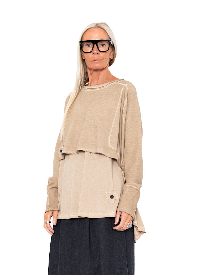 CROPPED LENGTH DISTRESSED PULLOVER